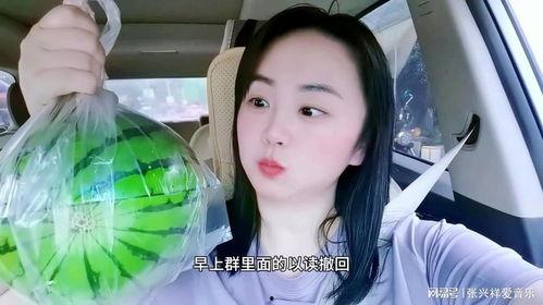 网上吃瓜网红是谁,揭秘“网上吃瓜网红”背后的故事